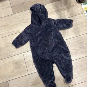 Baby Gap quilted bunting 3-6mo